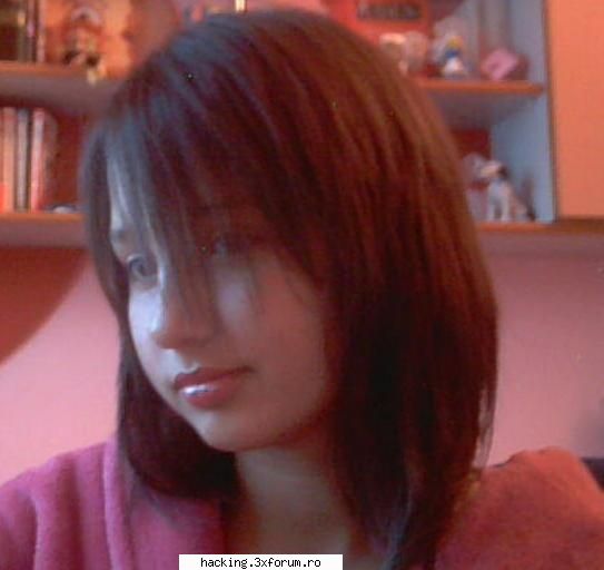 Your dream girl - @best: are par la fund sau mi se pare mie? ar - La Cafenea